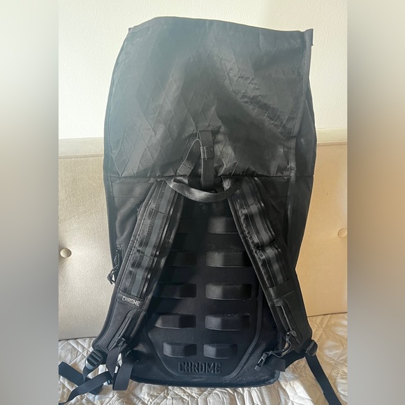 Chrome Bravo 3.0 Backpack (Black) - Picture 2 of 5